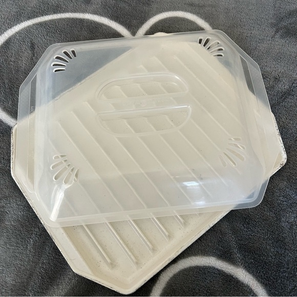 Nordic Ware Compact Bacon Rack - Picture 2 of 5